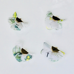 フラワー プリント シフォン チャーム  ホワイト ボタニカル 4個  3.6cm 2.4cm