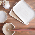 水玉模様の取り皿プレートと豆皿［小］（アイボリー1セット、アイボリーホワイト1セット、合計4点）