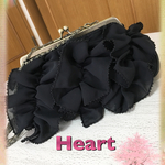 フリルとビーズのかわいいバック💖たっぷりのフリルフリルでかっわいいの❣️❣️パーティー