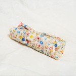 price↴アイボリーのカラフル花畑のエコバッグＡ