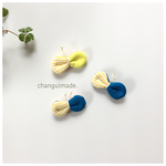 しましまチョウチョのブローチ・イエローストライプ