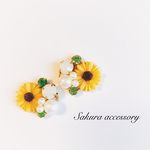 【再販60】ひまわり×ビジュー ピアス