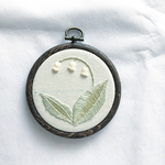 30  刺繍枠 スズラン