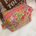 リバティ★マーガレットアニー❤️化粧ポーチ