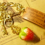 *限定*チョコイチゴと鍵のバッグチャーム*15cm*
