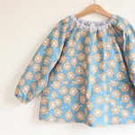 size 110　フラワースモック  ブルー