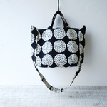 ショルダーバッグ　クロのサークルフラワー 2wayトート