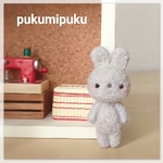 うさぎちゃんマスコット　羊毛フェルト　グレー