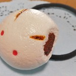 【再販】かじりかけうさぎ饅頭のヘアゴム