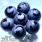 【月と星✧】ニュームーンオニキス・AAAランク✧【艶めく星とニュームーン!!】約８mm珠【４石】セット【フロスト仕上げ✧】