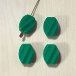 VINTAGE OVAL TWIST GREEN BEADS