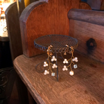 新作 かすみ草 ピアス /イヤリング