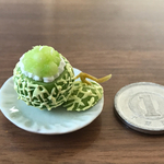 ミニチュア丸ごとメロン