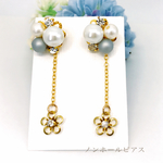 ビジューとお花のノンホールピアス(樹脂イヤリング)　(62)