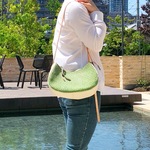 ルナ ショルダーバッグ 本革 花柄 スエード グリーン