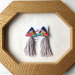 サンカク刺繍ピアスvivit