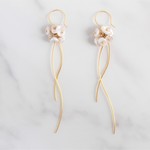 淡水パール×ウェーブラインピアス/イヤリング
