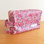 ✳︎再販3✳︎おむつポーチ (リバティ　ウィルトシャー)