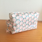 ＊再販3＊おむつポーチ (リバティ　ピーコックスオブグランサムホール)