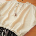 インしなくてOK!　ふんわりブラウス　filer 　綿レース　オフホワイト　フリーサイズ