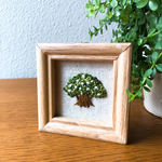 MOCOの木 刺繍 額 白い花
