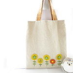 30%off  北欧お花の刺繍アップリケバッグ♪