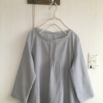 ラインチェックコットンの前タックワンピ