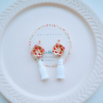 【5/19 初出品】花の踊り【刺繍のピアス/イヤリング】