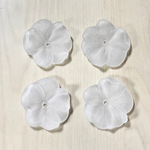 FROST WHITE FLOWER BEADS CABOCHONS