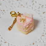 値下げ品☆【ａ】ハートのミニケーキ／チャーム