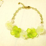 ywlove様オーダー品＊幸せ運ぶ白詰草のアンティークブレスレット