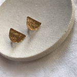 brass  半月