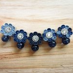 再…販✨💠amiga  denimイヤリング💠青のベネツィアでおめかしver.元祖　デニム　つまみ細工　シルバー 和装 フラワーギフト 揺れるorゆらゆら お出かけ  マリン ギフト シルバー　しずく