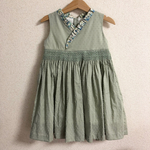 スモッキング刺繍ワンピース