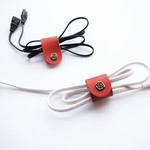 　【太いコード向け クリップ】　形状の違う２個セット　牛革　テラコッタ レンガオレンジ色