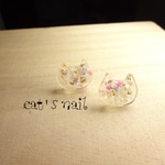 no.33　キラキラにゃんこの夢見るピアス