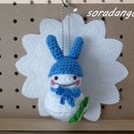 1点もの🐰お花のうさぎ雪だるまちゃん☆青　チェーン付き