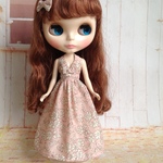 ホルターネックの大人ワンピ  リバティ 白花1/6ドール用