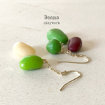 豆のピアス／イヤリング