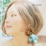 No.B246  大人可愛い✩︎⡱チェーンリング × ウェーブビーズ のお洒落ピアス / イヤリング