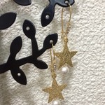 チラ見せパールの星屑ピアス