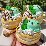 チョコミントアイスのパンケーキバッグチャーム