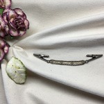 シックな上質チェーンのドレスクリップ