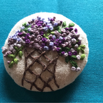 刺繍ブローチ