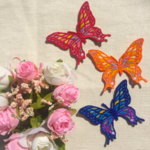 蝶の刺繍のワッペンシール＊