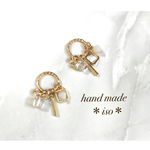 ゴールドきれいめピアス