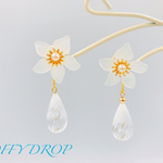 お花の雫ピアス／イヤリング