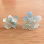 あじさいピアス アシメ 水色