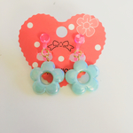 キッズイヤリングお花ビーズ