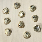 VINTAGE GOLD SEA SELL BEADS CHARM